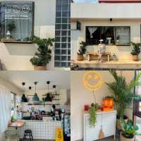 รวม 6 คาเฟ่เกาะล้าน