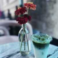 SHUSH Cafe & Bar (ชูช์ คาเฟ่ & บาร์) 🍸✨ ร้านคาเฟ่