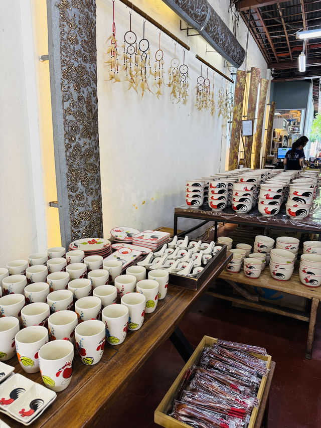 A Flea Market Full of Surprises