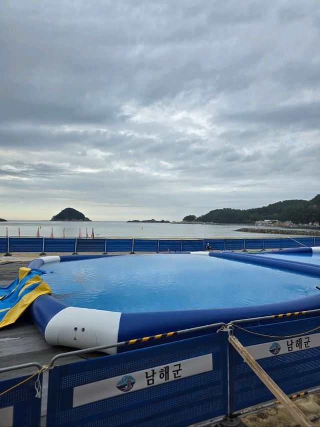 한적하게 해수욕하기 좋은 상주은모래비치🏖