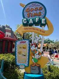 Tokyo Disneyland: A Magical Escape in the Heart of Japan