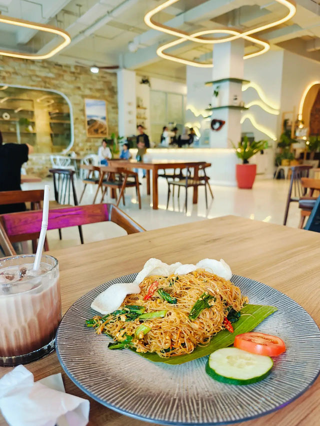Plant-Powered Plates & Artisan Brews-Botanic Style