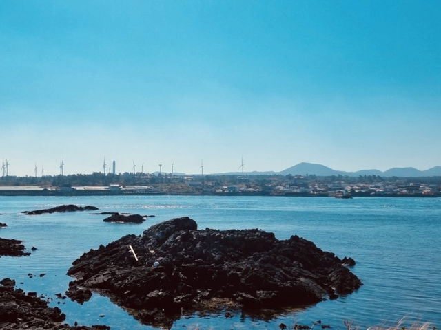 Enhancing the Experience of Nearby Coastal Attractions