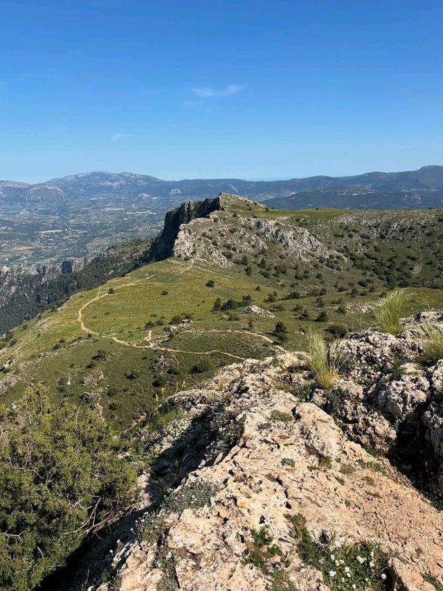 Chasing Views and Mountain Vibes at Montcabrer