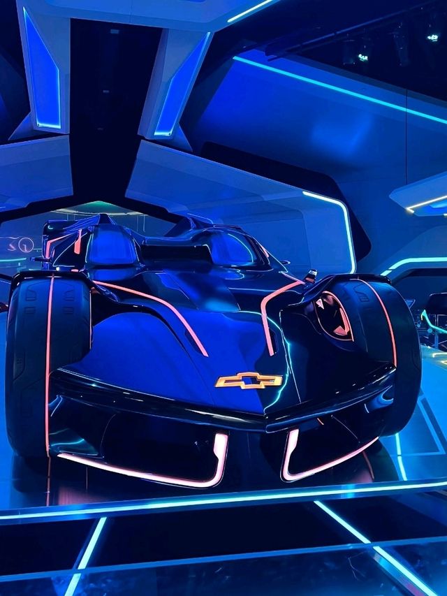 Ride in lightspeed and in style with Tron : Shanghai Disneyland