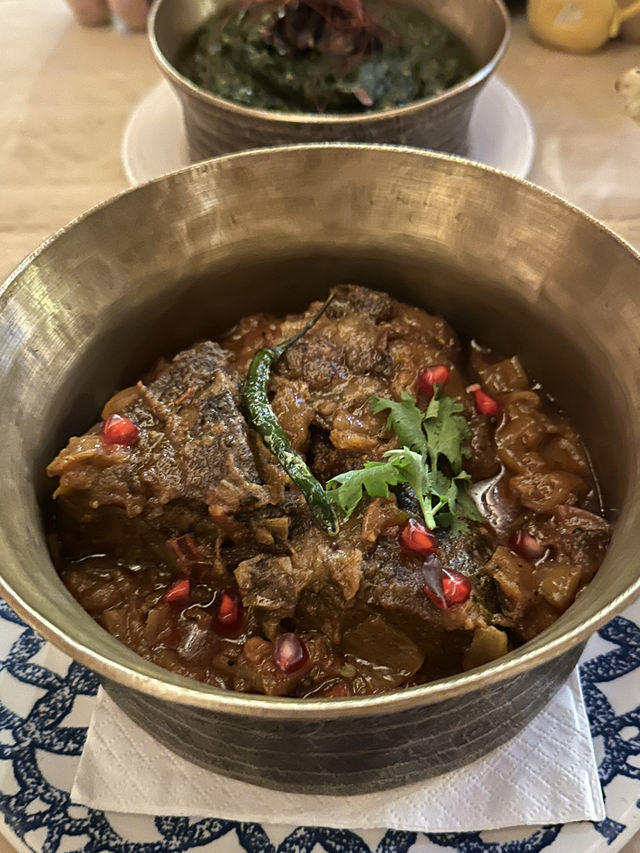 台灣魔術師為食妹大駕光臨中環高貴優雅印度菜餐廳