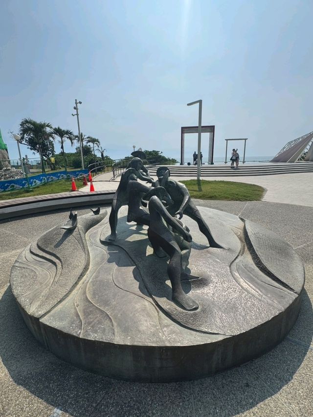 海邊的夢幻七彩地標#旗津彩虹教堂-高雄市旗津區 海邊的夢幻七彩地標#旗津彩虹教堂-高雄市旗津區