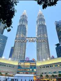 Petronas Twin Towers: Majestic Icon of Modern Architecture
