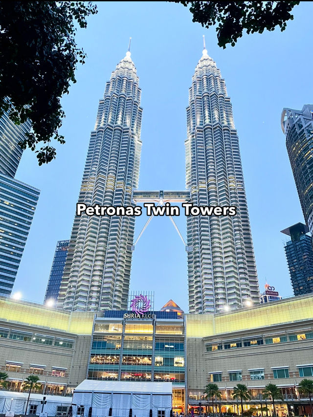 Petronas Twin Towers: Majestic Icon of Modern Architecture