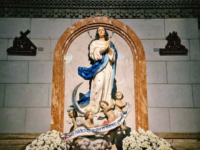 Manila Cathedral, Intramuros