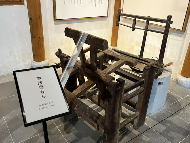 🧵 Suzhou Silk Museum — Dive into China’s Silk Legacy