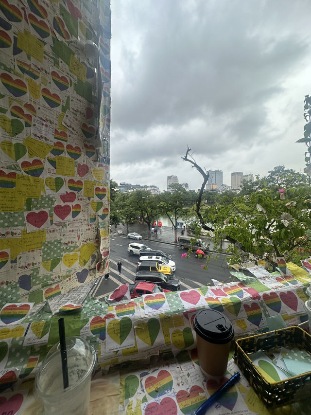 The Note Coffee: Hanoi’s Most Colorful Café 💌☕ The Note Coffee: Hanoi’s Most Colorful Café 💌☕
