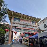 Vibing Through Kuching: Culture, Orangutans & Epic Eats 🦧🍰