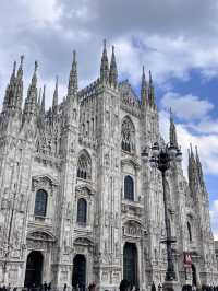 ⛪✨ The Majesty of Milan’s Duomo 🌸🌆  