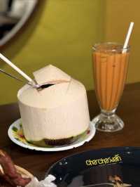 Chachawan Hong Kong, Fiery Thai Flavors in a Vibrant Setting