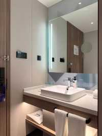 Holiday Inn Express Shanghai Jing An Temple