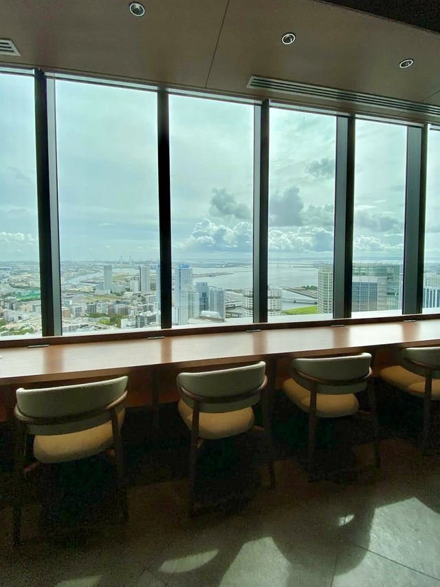 🌇 Hidden High-Rise Gem: mequ Lounge Café & Bar, Yokohama