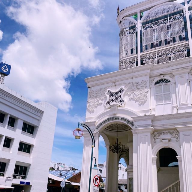 ตึกโบราณสถาปัตยกรรมแบบชิโน-ยูโรเปียน ตึกโบราณสถาปัตยกรรมแบบชิโน-ยูโรเปียน