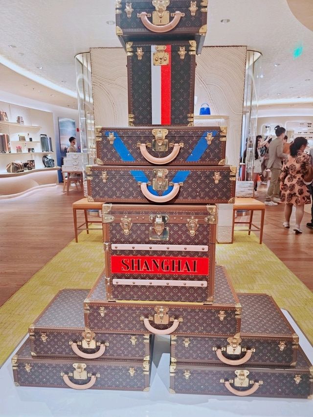 【上海で無料没入体験👜✨】📍Louis Vuitton「Visionary Journeys Shanghai」 【上海で無料没入体験👜✨】📍Louis Vuitton「Visionary Journeys Shanghai」