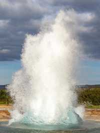 11月暢遊冰島必體驗🔥黃金圈史托克間歇泉震撼時刻！