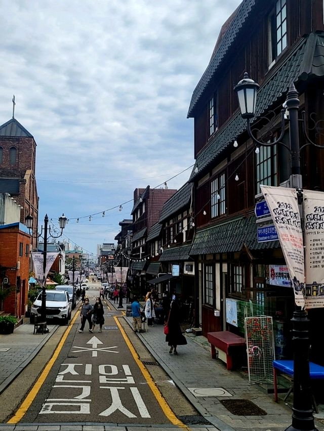 ํ๊ตญ ๊ทผํ๋์ฌ, ์ค๊ตญ, ์ผ๋ณธ ๋ค ๋ง๋๋ ๋น์ผ ์ฌํ ๐ฐ๐ท ํ๊ตญ ๊ทผํ๋์ฌ, ์ค๊ตญ, ์ผ๋ณธ ๋ค ๋ง๋๋ ๋น์ผ ์ฌํ ๐ฐ๐ท