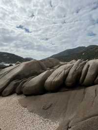 香港隱世海灘🌊模達灣 x 石排灣打卡攻略！絕美薑花田＋手指岩石✨
