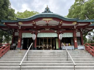 多摩川沿いの高台に鎮座し、圧巻のロケーションを誇る名社 「多摩川浅間神社（田園調布浅間神社）」 