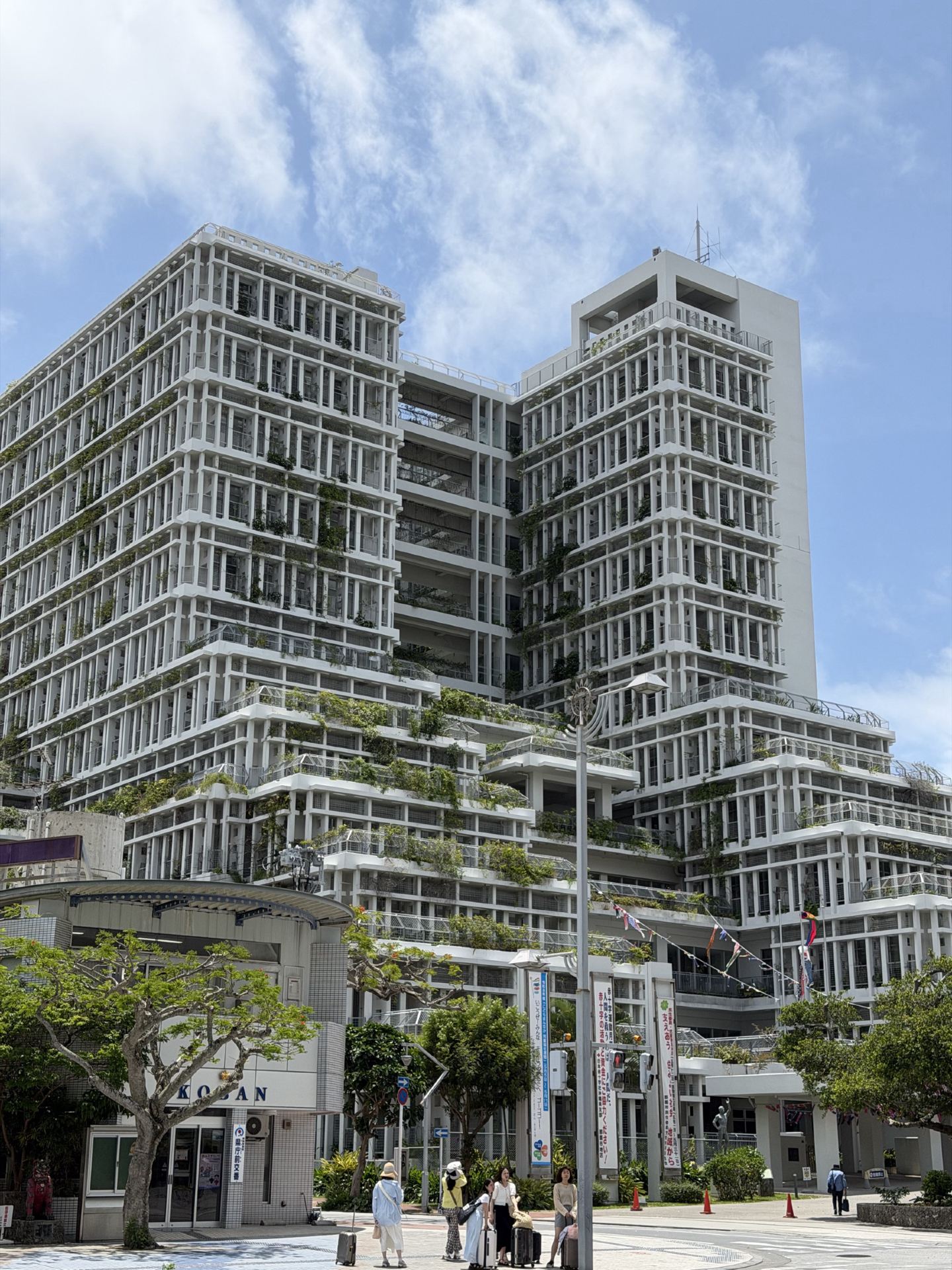 5 Days in Okinawa: A Real-Time Guide to a Full-Throttle Trip (Rental Car + On Foot) 🌺🌊