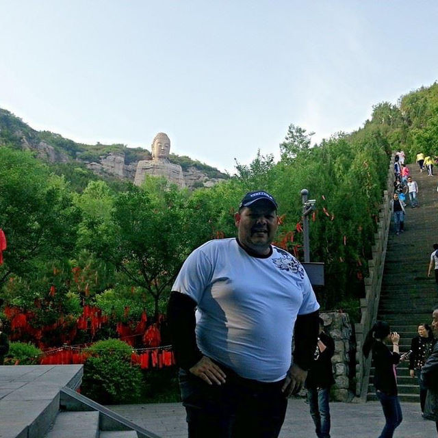 Majestic Big Buddha Statue 🪷