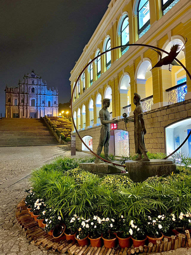 A stroll through the heart of Macau!