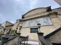 Cultural Oasis: Horniman Museum's Embrace 🏛️