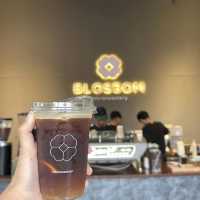 Blossom Microroastery ☕️ คาเฟ่ใหม่ ปัตตานี