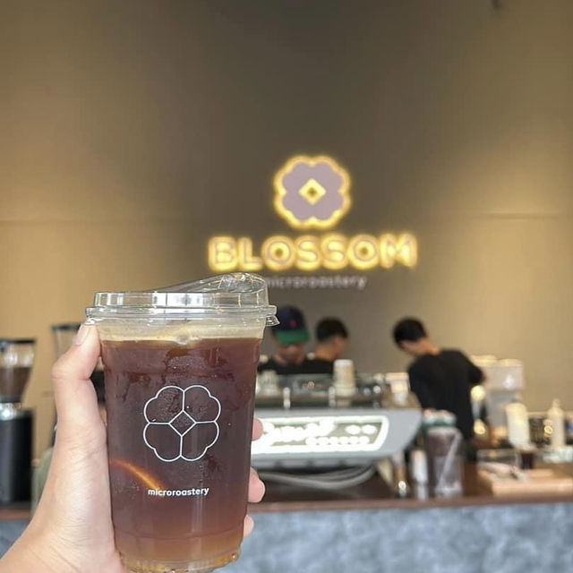 Blossom Microroastery ☕️ คาเฟ่ใหม่ ปัตตานี
