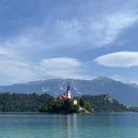 🇸🇮Most Beautiful Lake in Slovenia : Lake Bled🏝