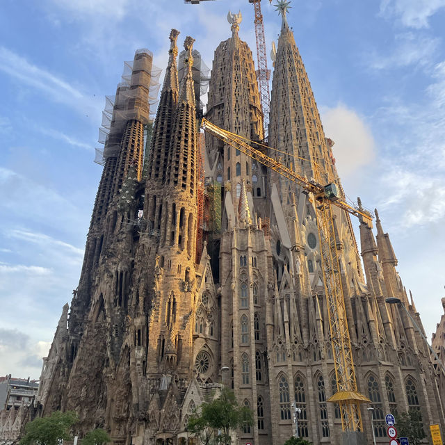 🇪🇸巴塞羅納聖家堂-Gaudi的天才之作