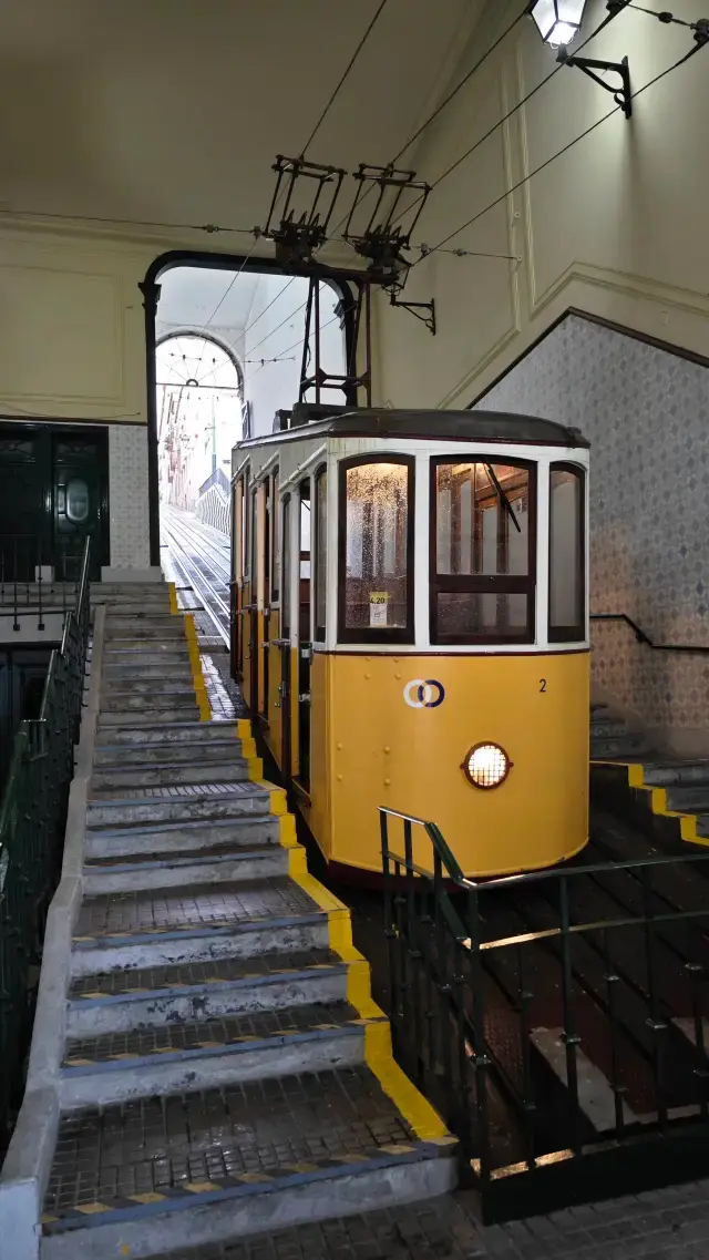 การผจญภัยในลิสบอน