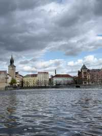 🇨🇿 伏爾塔瓦河遊船（Pražské Benátky - vyhlídkové plavby Praha） ⛴️