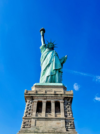 คู่มือชมเทพีเสรีภาพในนิวยอร์ก 🗽