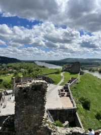 Day adventure to Devins Castle