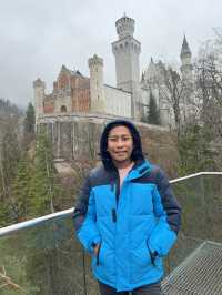 Straight out of a fairytale — welcome to Schloss Neuschwanstein 🏰✨