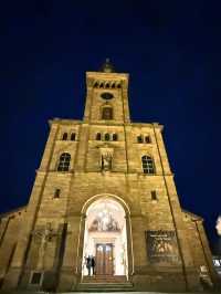 🌟🙏 A Silent Night in Lauf, Germany – Christmas Mass in Timeless Peace 🎄⛪ 