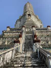 Discover the Stunning Pagoda Behind Sala Rattanakosin in Bangkok