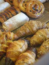 Madrid | Enjoy the morning time in the brilliant pastry shop 