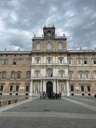🇮🇹 Modena: Romanesque Cathedral, Ferrari, and the Secrets of Balsamic Vinegar