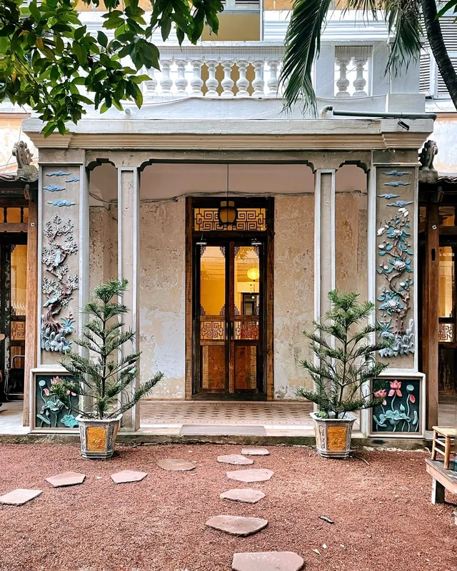 Vietnamese old house cafe in Ho Chi Minh City