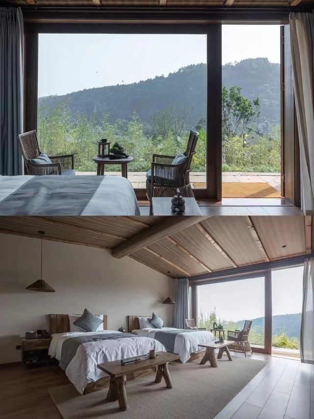 與青山為鄰，抱山水而居