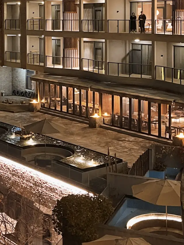 ราคาคุ้มค่าสุดของโรงแรมที่พักผ่อนที่สงบ