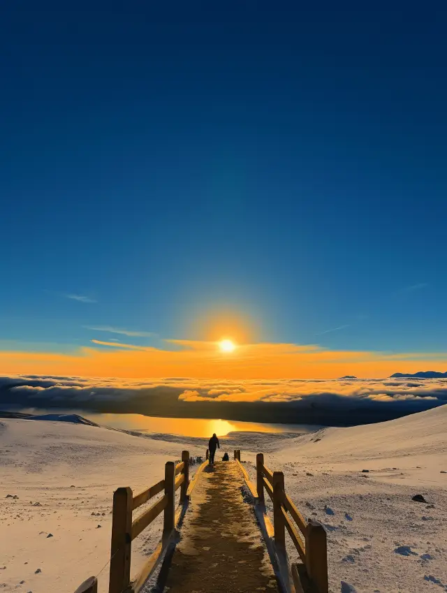 【冬日仙境】長白山：スキー、霧氷、美しい風景が広がっています