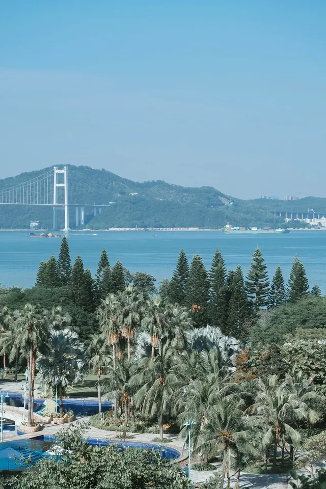 在廣州坐地鐵就能去看海真的好美~~
