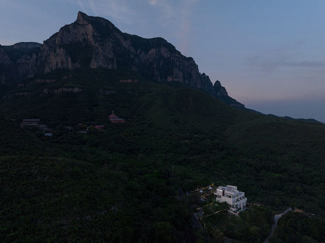 雲台山雲巒逅院